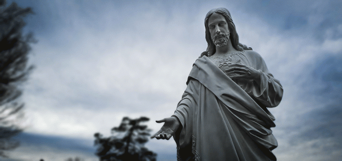 Estatua del Sagrado Corazón de Jesús